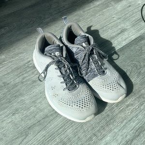APL Techloom Pro Gray Sneakers